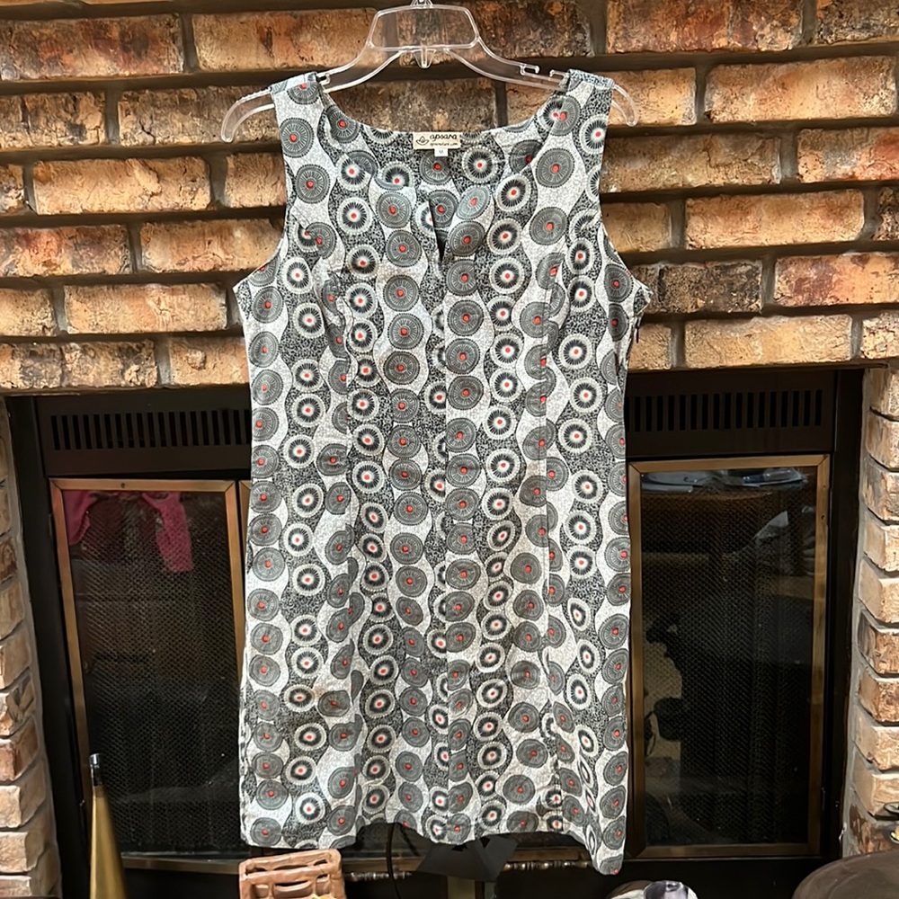 Apsara handcrafted dress size M